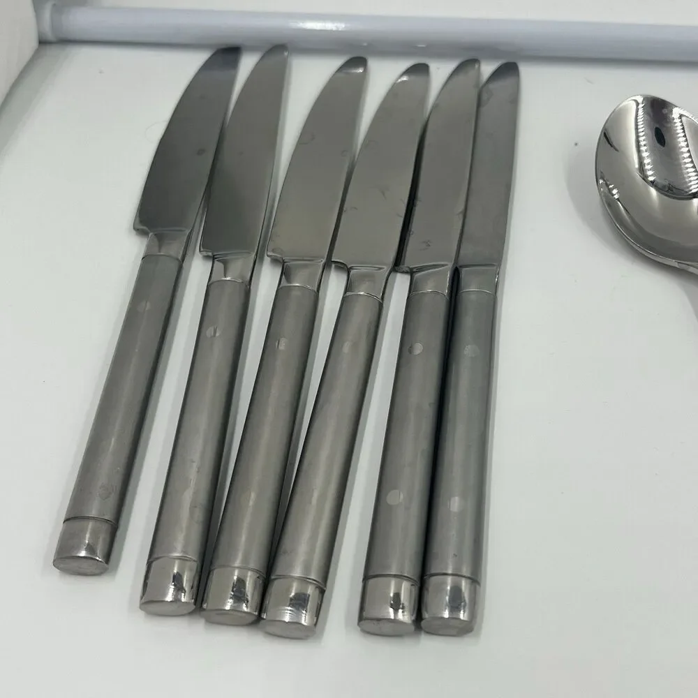 Cambridge -Tripoli II -24 Pc Flatware Set Spoons Forks Knives Stainless Sand